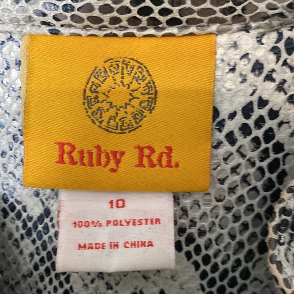 Ruby Red moto jacket - Picture 3 of 4